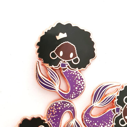 Black America Pin