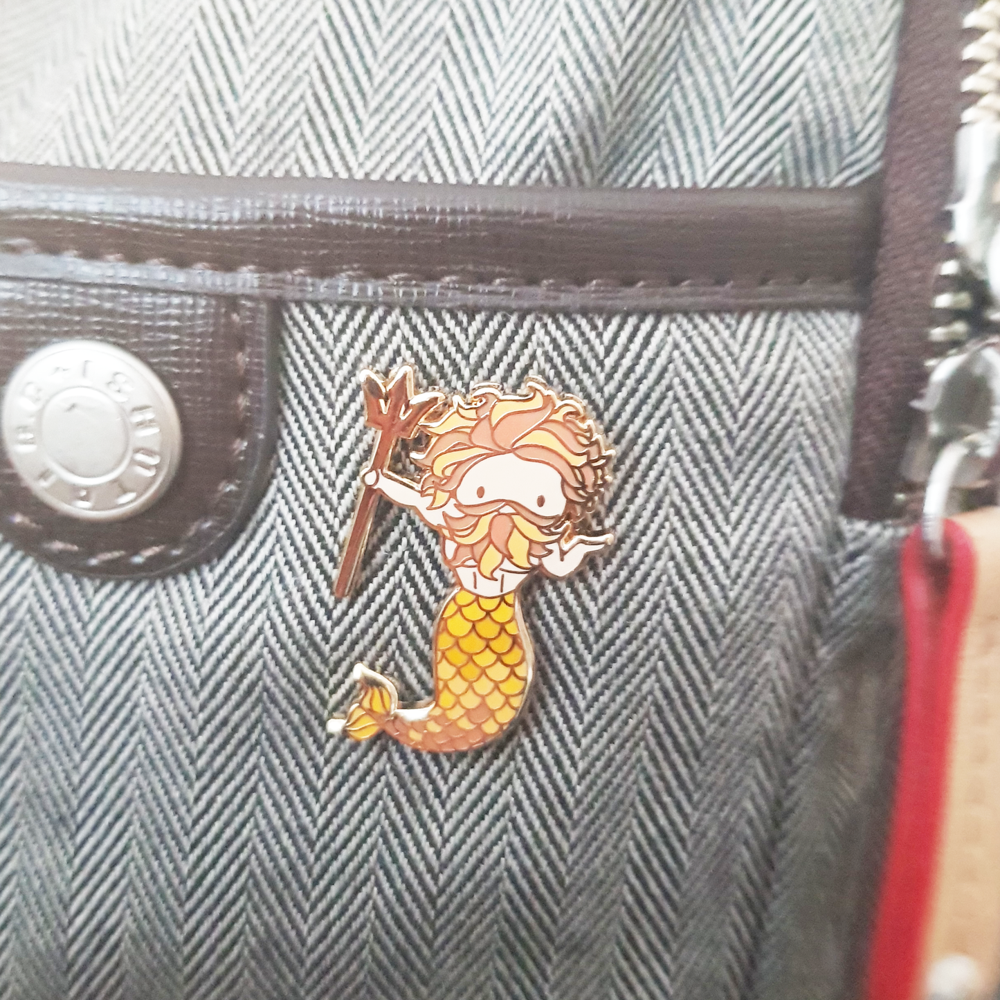 Leo Merman Pin